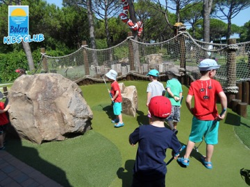 union-lido-mini-golf-kids-club